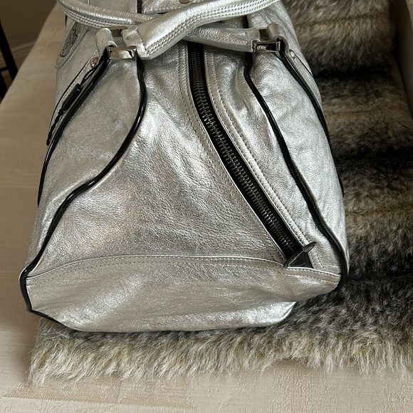 Dolce and Gabbana Metallic Travel Bag - Picture 6 of 13